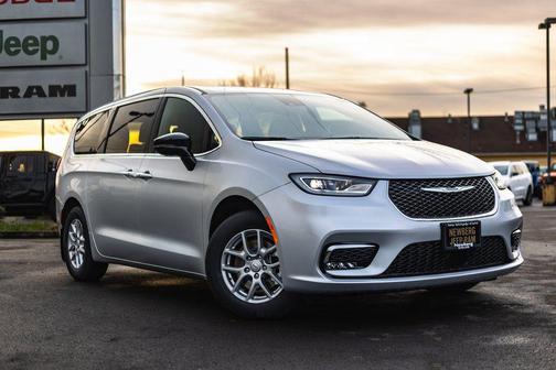 Silver Mist Clearcoat 2026 Chrysler Pacifica L