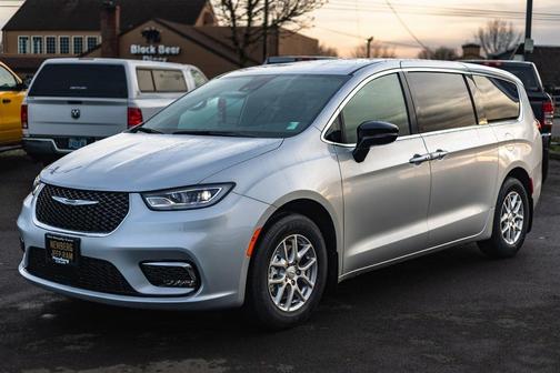 2026 Chrysler Pacifica L