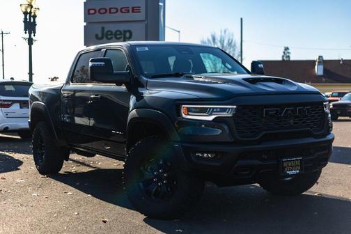 2026 RAM 1500 RHO Crew Cab 4x4 5'7' Box