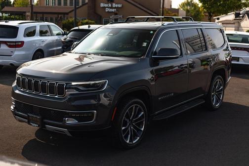 2022 Jeep Wagoneer Series II 4x4