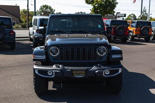 2025 Jeep Gladiator High Tide