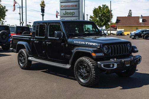 2025 Jeep Gladiator High Tide