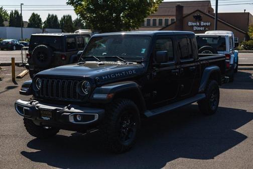 2025 Jeep Gladiator High Tide