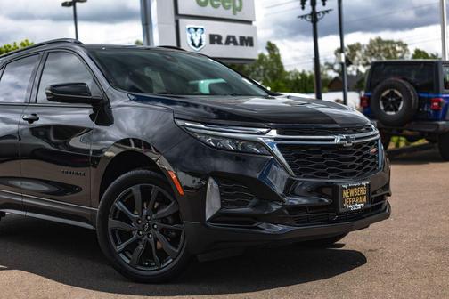 Mosaic Black Metallic 2023 Chevrolet Equinox AWD RS