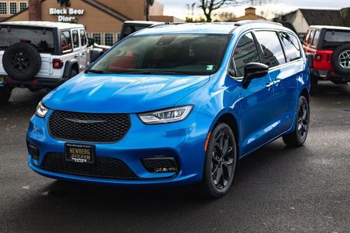 2026 Chrysler Pacifica L