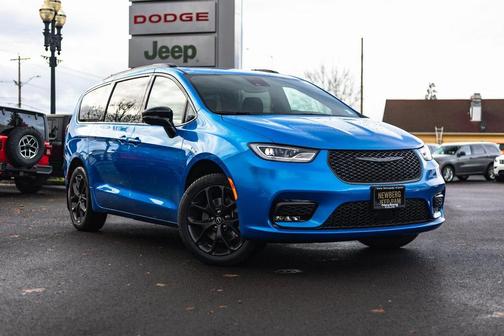 2026 Chrysler Pacifica L