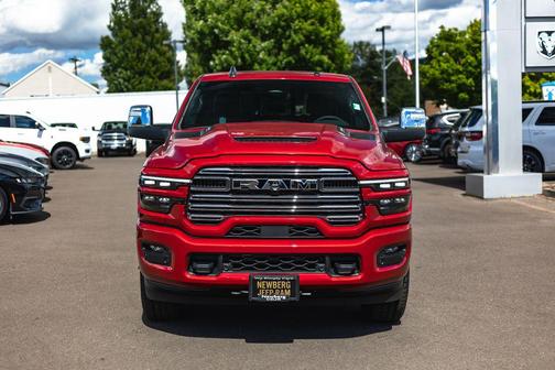 Molten Red Pearlcoat 2026 RAM 2500 Laramie Crew Cab 4x4 8' Box
