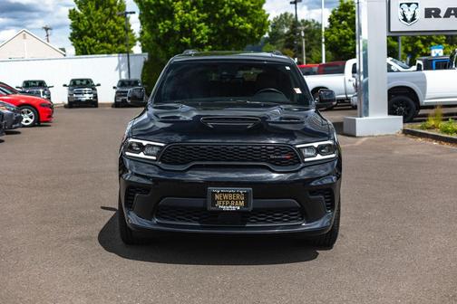 DB Black Crystal Clearcoat 2024 Dodge Durango GT Plus
