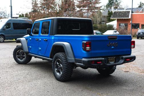 Hydro Blue Pearlcoat 2020 Jeep Gladiator Rubicon