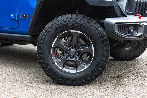 Hydro Blue Pearlcoat 2020 Jeep Gladiator Rubicon