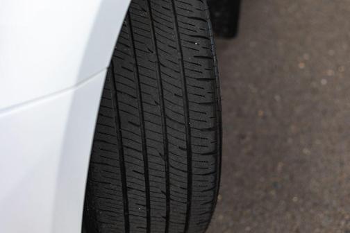 Ice Cap 2024 Toyota Camry SE