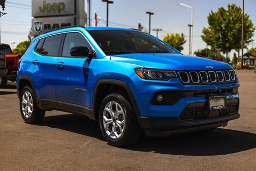 2025 Jeep Compass Latitude