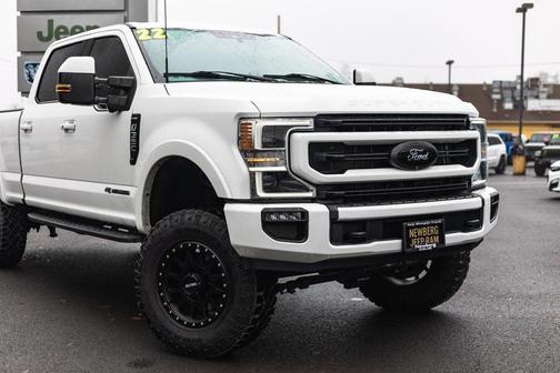 2022 Ford F-350 Platinum