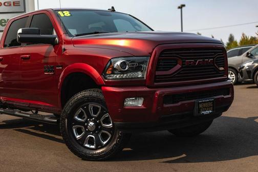 2018 RAM 2500 Laramie Crew Cab 4x4 6'4' Box