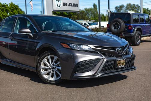 Gray 2024 Toyota Camry SE