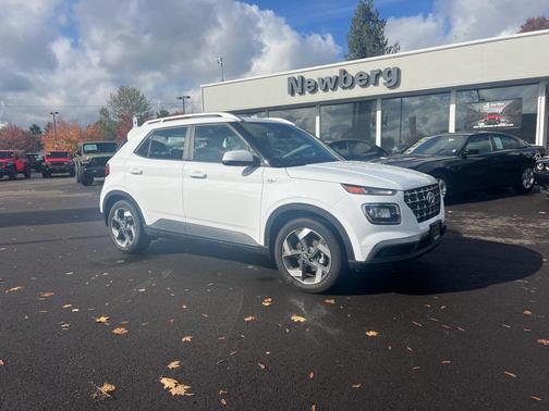 2022 Hyundai VENUE SEL