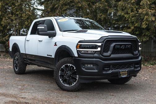 Bright White Clearcoat 2024 RAM 2500 Power Wagon