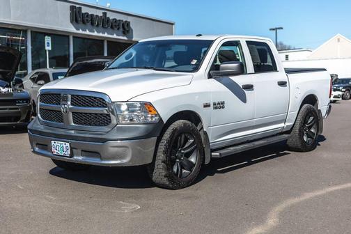 Bright White Clearcoat 2017 RAM 1500 Tradesman