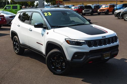 2023 Jeep Compass Trailhawk