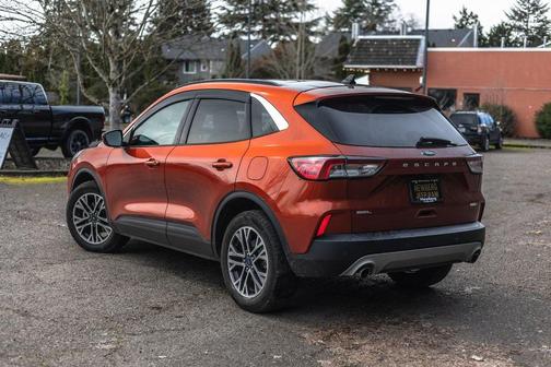 2020 Ford Escape SEL