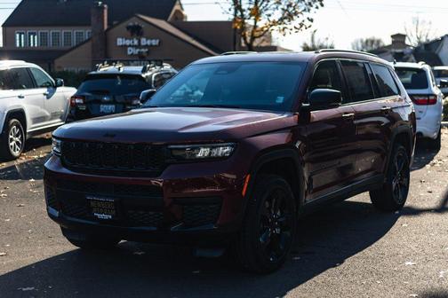 2025 Jeep Grand Cherokee L Altitude