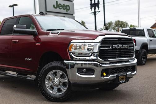 2021 RAM 2500 Big Horn Crew Cab 4x4 8' Box