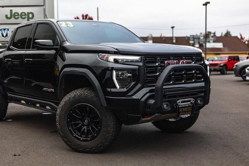 2023 GMC Canyon AT4X
