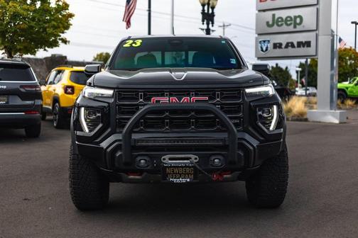 2023 GMC Canyon AT4X