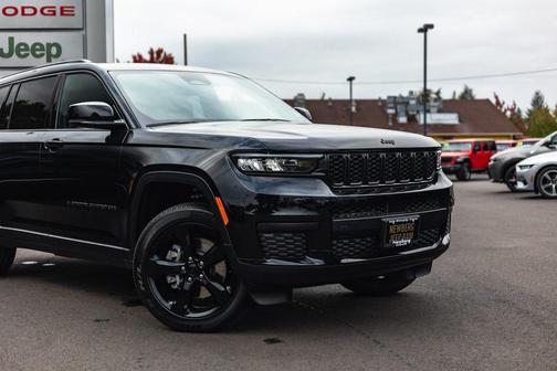 2025 Jeep Grand Cherokee L Altitude