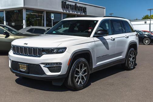 Bright White Clearcoat 2024 Jeep Grand Cherokee Limited