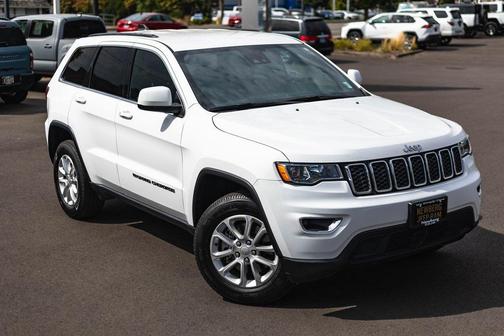 2022 Jeep Grand Cherokee Laredo