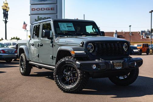 Anvil Clearcoat 2025 Jeep Gladiator Willys