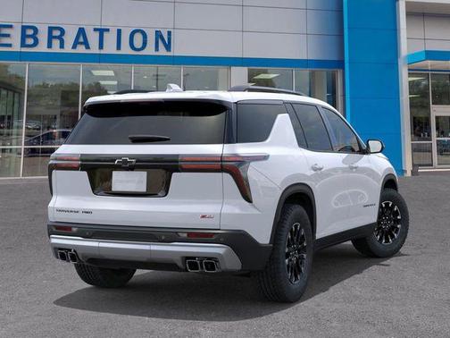 Polar White 2026 Chevrolet Traverse Z71