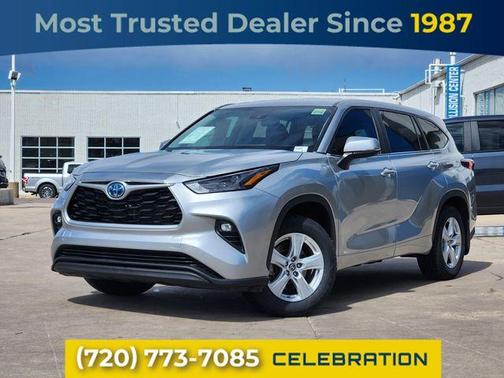 Celestial Silver Metallic 2023 Toyota Highlander Hybrid LE