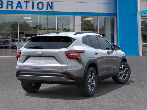 Sterling Gray Metallic 2026 Chevrolet Trax LT