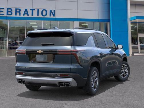 Lakeshore Blue Metallic 2026 Chevrolet Traverse LT