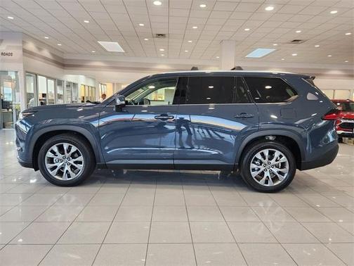 2025 Toyota Grand Highlander Hybrid XLE