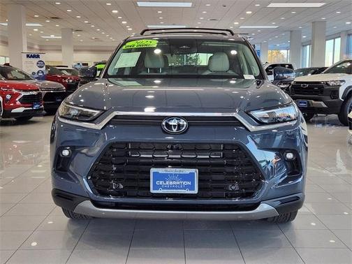 2025 Toyota Grand Highlander Hybrid XLE