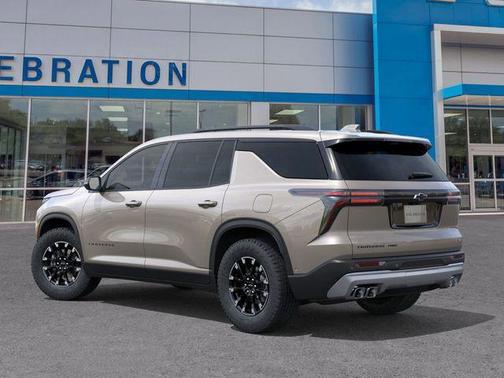 Sandstone Gray 2026 Chevrolet Traverse Z71