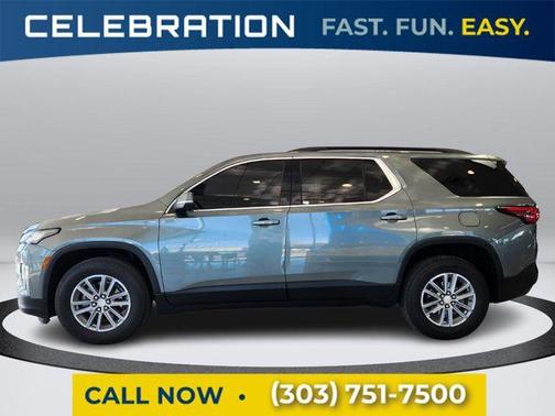 2022 Chevrolet Traverse LT Cloth