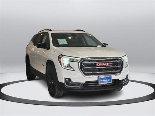 2023 GMC Terrain AT4