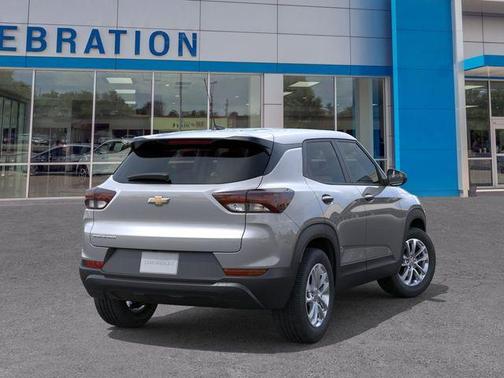 Sterling Gray Metallic 2026 Chevrolet Trailblazer LS
