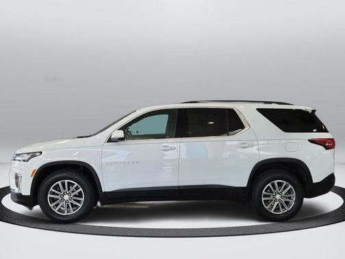Summit White 2023 Chevrolet Traverse LT Cloth