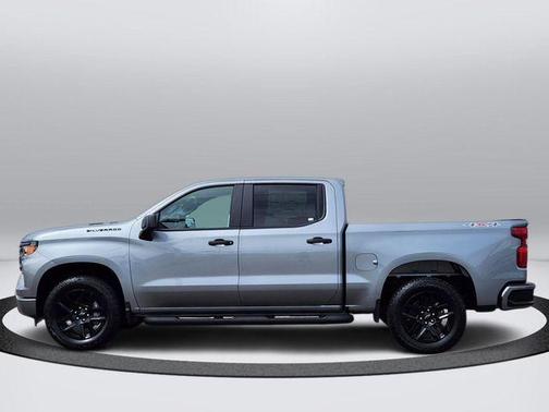 Sterling Gray Metallic 2026 Chevrolet Silverado 1500 Custom