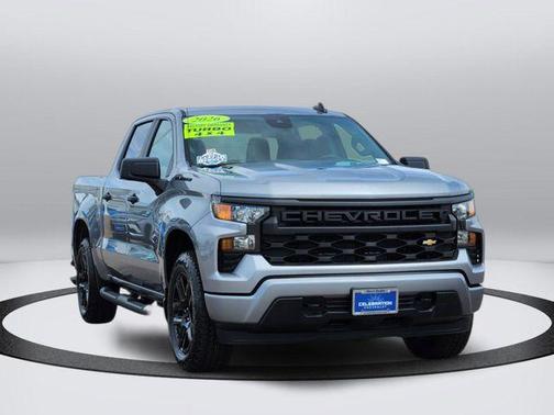 Sterling Gray Metallic 2026 Chevrolet Silverado 1500 Custom