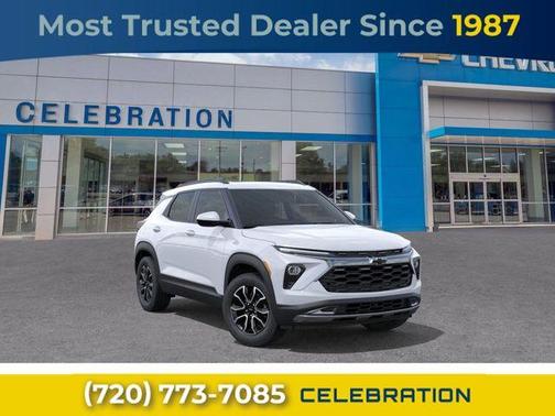 Iridescent Pearl Tricoat 2026 Chevrolet Trailblazer ACTIV