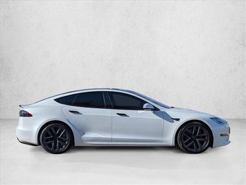 2021 Tesla Model S Plaid