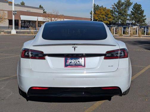 2021 Tesla Model S Plaid