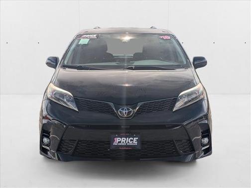 2018 Toyota Sienna SE Premium