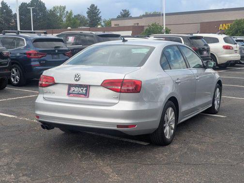 2015 Volkswagen Jetta Auto SE w/Connectivity